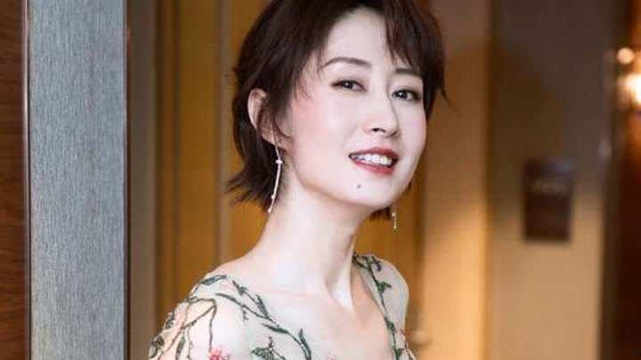 明星裤子爆料视频大全最新,明星裤子造型大盘点  第3张